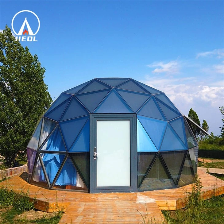 Tenda a cupola in vetro